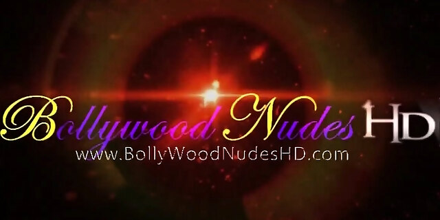 babe,erotic,indian,shower,striptease