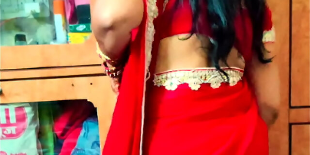 Watch Desi Bhabhi Ass Candid Hidden Video Wearing Red Hot Saree Voyeur 0:11 Indian Porno Movies Movie