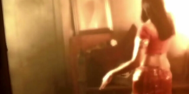 amateur,brunette,indian,mature,milf,solo