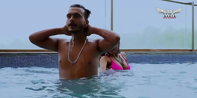 exotic,hot,indian
