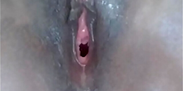 amateur,closeup,ebony,exotic,indian,masturbation,pussy,strechedout,webcam
