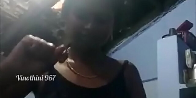 aunty,saree,stripping,tamil