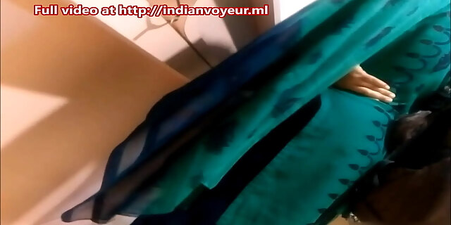 Watch Indian Aunty In Shop - Full Video @ Http://indianvoyeur.ml 0:30 Indian Porno Movies Movie