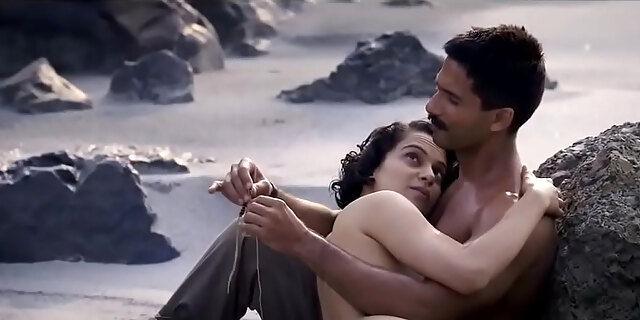 Watch Kangana Ranaut Topless Nude Scene 0:28 Indian Porno Movies Movie