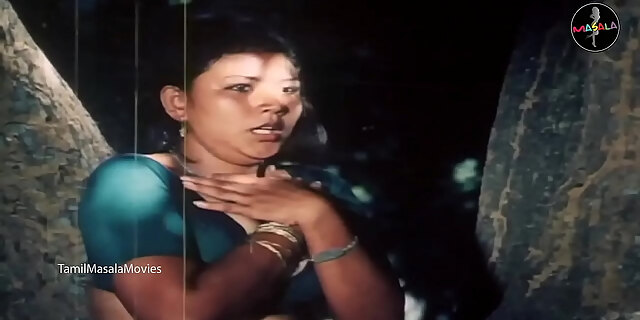 Watch Desi Village Girls Hot Cleavage Show 1:01 Indian Porno Movies Movie